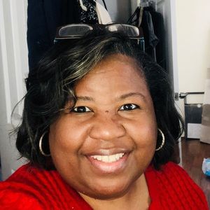 Meet your Posher, Constance